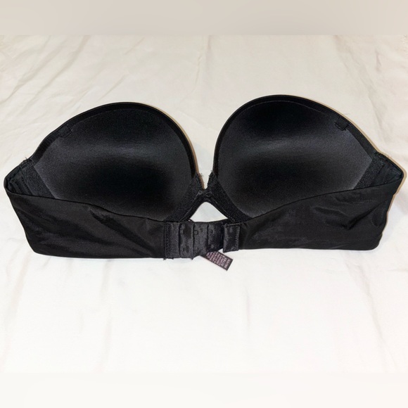 Victoria Secret Very Sexy Strapless Bra - Picture 3 of 5